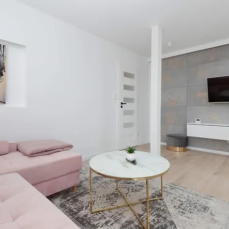 Pearl 3city By Renters Apartament