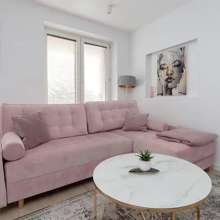 Apartament Pearl 3city By Renters